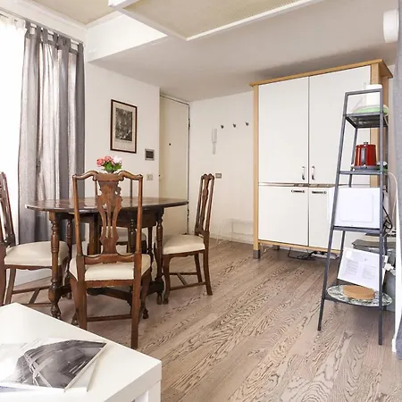 Italianway Easy - Ripa Ticinese 17 A * Milan